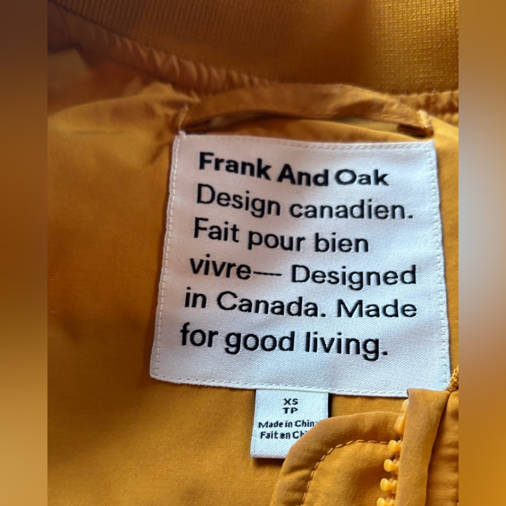Frank And Oak mustard quilted vest size XS insulated - Picture 6 of 8